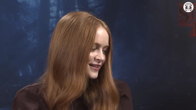 2022-06-03_-_WhenInManila_-_Stranger_Things_4_Interview_mp48203.jpg