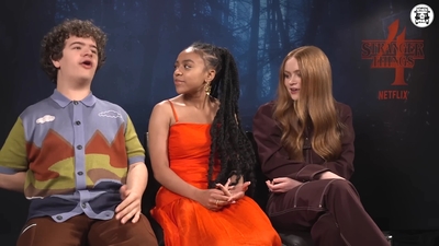 2022-06-03_-_WhenInManila_-_Stranger_Things_4_Interview_mp48238.jpg