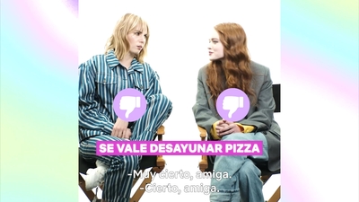 2022-06-05_-_Netflix_Latinoamerica_-_Sadie_Sink_and_Maya_Hawke_Interview_mp48503.jpg
