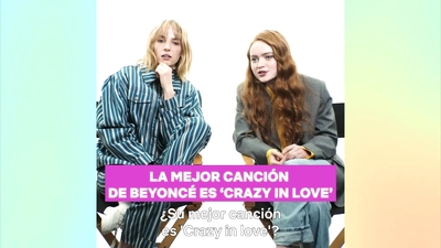 2022-06-05_-_Netflix_Latinoamerica_-_Sadie_Sink_and_Maya_Hawke_Interview_mp48533.jpg