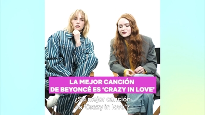 2022-06-05_-_Netflix_Latinoamerica_-_Sadie_Sink_and_Maya_Hawke_Interview_mp48534.jpg