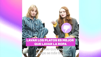 2022-06-05_-_Netflix_Latinoamerica_-_Sadie_Sink_and_Maya_Hawke_Interview_mp48574.jpg