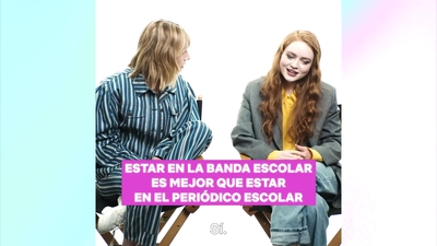 2022-06-05_-_Netflix_Latinoamerica_-_Sadie_Sink_and_Maya_Hawke_Interview_mp48584.jpg