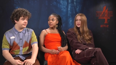 2022-06-07_-_Paul_Verhoeven_-_Stranger_Things_4_Interview_mp49356.jpg