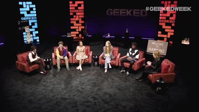 2022-06-09_-_Netflix_Geeked_Week_-_Stranger_Things_Cast_Reacts_to_Mind_Lair_Scene_mp49386.jpg