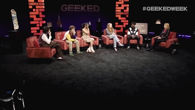2022-06-09_-_Netflix_Geeked_Week_-_Stranger_Things_Cast_Reacts_to_Mind_Lair_Scene_mp49440.jpg