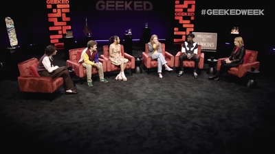 2022-06-09_-_Netflix_Geeked_Week_-_Stranger_Things_Cast_Reacts_to_Mind_Lair_Scene_mp49443.jpg