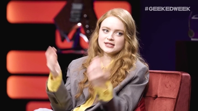 2022-06-09_-_Netflix_Geeked_Week_-_Stranger_Things_Cast_Reacts_to_Mind_Lair_Scene_mp49458.jpg