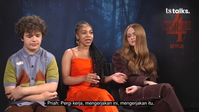 2022-06-11_-_TS_Media_-_Stranger_Things_4_Interview_mp49697.jpg