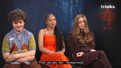 2022-06-11_-_TS_Media_-_Stranger_Things_4_Interview_mp49708.jpg