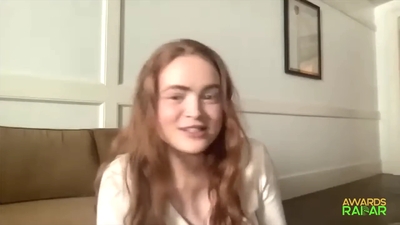 2022-06-15_-_AwardsRadar_-_Stranger_Things_4_Interview_mp40776.jpg