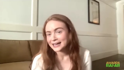 2022-06-15_-_AwardsRadar_-_Stranger_Things_4_Interview_mp40838.jpg