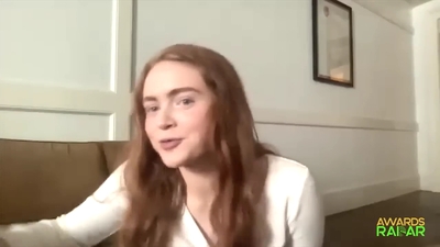 2022-06-15_-_AwardsRadar_-_Stranger_Things_4_Interview_mp40903.jpg