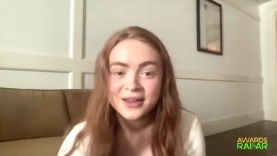 2022-06-15_-_AwardsRadar_-_Stranger_Things_4_Interview_mp41004.jpg