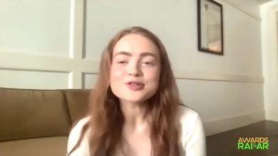 2022-06-15_-_AwardsRadar_-_Stranger_Things_4_Interview_mp41024.jpg