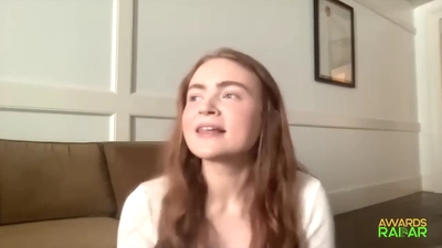 2022-06-15_-_AwardsRadar_-_Stranger_Things_4_Interview_mp41144.jpg