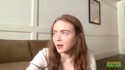 2022-06-15_-_AwardsRadar_-_Stranger_Things_4_Interview_mp41145.jpg