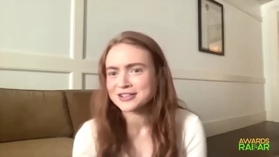 2022-06-15_-_AwardsRadar_-_Stranger_Things_4_Interview_mp41191.jpg