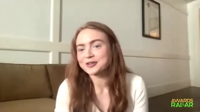 2022-06-15_-_AwardsRadar_-_Stranger_Things_4_Interview_mp41222.jpg