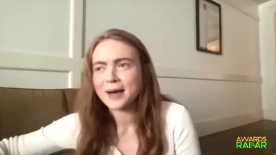 2022-06-15_-_AwardsRadar_-_Stranger_Things_4_Interview_mp41306.jpg
