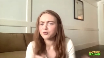 2022-06-15_-_AwardsRadar_-_Stranger_Things_4_Interview_mp41319.jpg