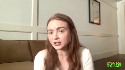 2022-06-15_-_AwardsRadar_-_Stranger_Things_4_Interview_mp41370.jpg