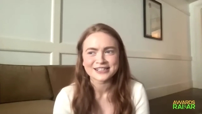 2022-06-15_-_AwardsRadar_-_Stranger_Things_4_Interview_mp41384.jpg