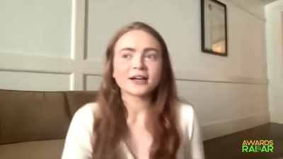 2022-06-15_-_AwardsRadar_-_Stranger_Things_4_Interview_mp41467.jpg