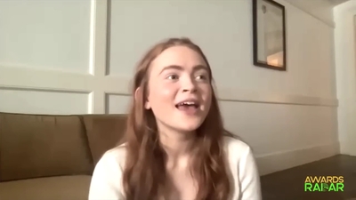 2022-06-15_-_AwardsRadar_-_Stranger_Things_4_Interview_mp41474.jpg