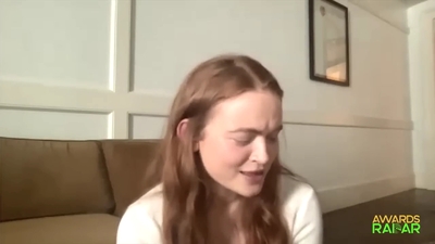 2022-06-15_-_AwardsRadar_-_Stranger_Things_4_Interview_mp41490.jpg