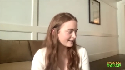 2022-06-15_-_AwardsRadar_-_Stranger_Things_4_Interview_mp41519.jpg