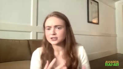 2022-06-15_-_AwardsRadar_-_Stranger_Things_4_Interview_mp41521.jpg