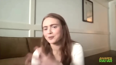 2022-06-15_-_AwardsRadar_-_Stranger_Things_4_Interview_mp41587.jpg
