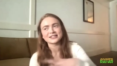 2022-06-15_-_AwardsRadar_-_Stranger_Things_4_Interview_mp41610.jpg