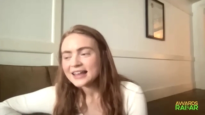 2022-06-15_-_AwardsRadar_-_Stranger_Things_4_Interview_mp41639.jpg