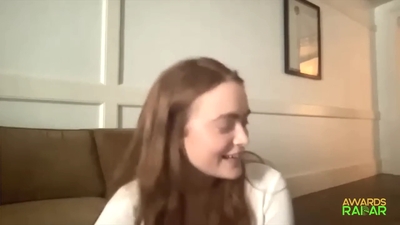 2022-06-15_-_AwardsRadar_-_Stranger_Things_4_Interview_mp41720.jpg