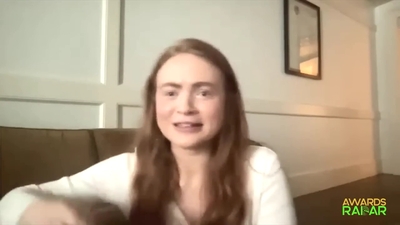 2022-06-15_-_AwardsRadar_-_Stranger_Things_4_Interview_mp41737.jpg