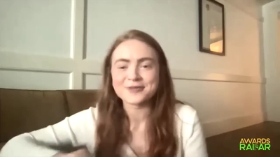 2022-06-15_-_AwardsRadar_-_Stranger_Things_4_Interview_mp41749.jpg
