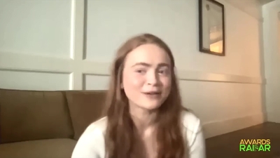 2022-06-15_-_AwardsRadar_-_Stranger_Things_4_Interview_mp41755.jpg