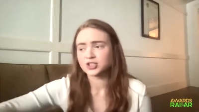 2022-06-15_-_AwardsRadar_-_Stranger_Things_4_Interview_mp41801.jpg