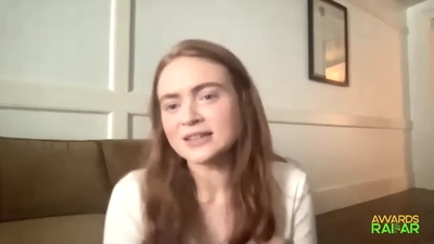 2022-06-15_-_AwardsRadar_-_Stranger_Things_4_Interview_mp41809.jpg