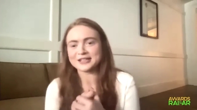 2022-06-15_-_AwardsRadar_-_Stranger_Things_4_Interview_mp41812.jpg