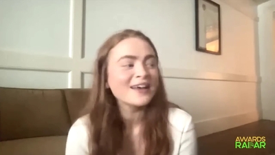 2022-06-15_-_AwardsRadar_-_Stranger_Things_4_Interview_mp41862.jpg