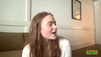 2022-06-15_-_AwardsRadar_-_Stranger_Things_4_Interview_mp41865.jpg