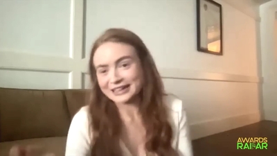 2022-06-15_-_AwardsRadar_-_Stranger_Things_4_Interview_mp41874.jpg