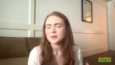 2022-06-15_-_AwardsRadar_-_Stranger_Things_4_Interview_mp41891.jpg