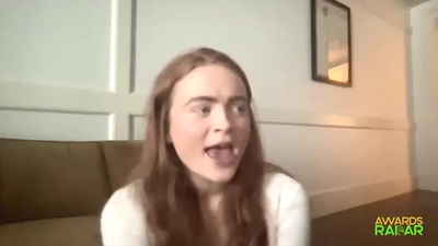 2022-06-15_-_AwardsRadar_-_Stranger_Things_4_Interview_mp41968.jpg