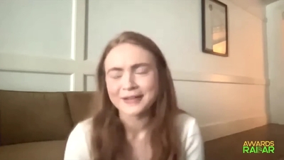 2022-06-15_-_AwardsRadar_-_Stranger_Things_4_Interview_mp42000.jpg