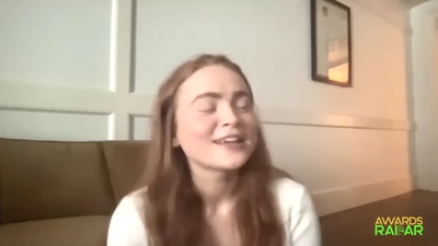2022-06-15_-_AwardsRadar_-_Stranger_Things_4_Interview_mp42028.jpg