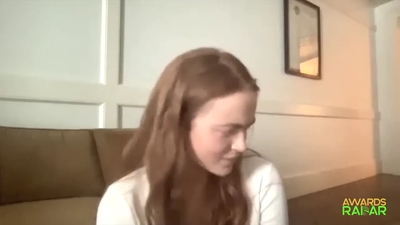 2022-06-15_-_AwardsRadar_-_Stranger_Things_4_Interview_mp42036.jpg